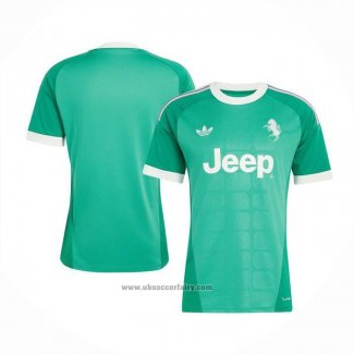 Juventus Away Goalkeeper Shirt 2026-2027