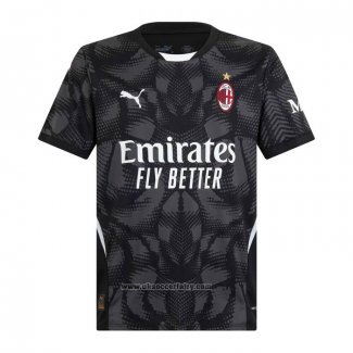 AC Milan Home Goalkeeper Shirt 2024-2025